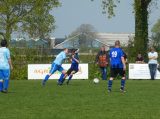 S.K.N.W.K. 3 - FC De Westhoek '20 4 (comp.) seizoen 2021-2022 (63/108)